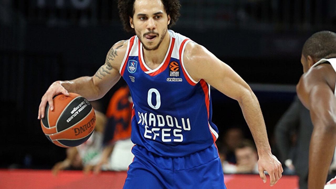 Shane Larkin imzayı attı
