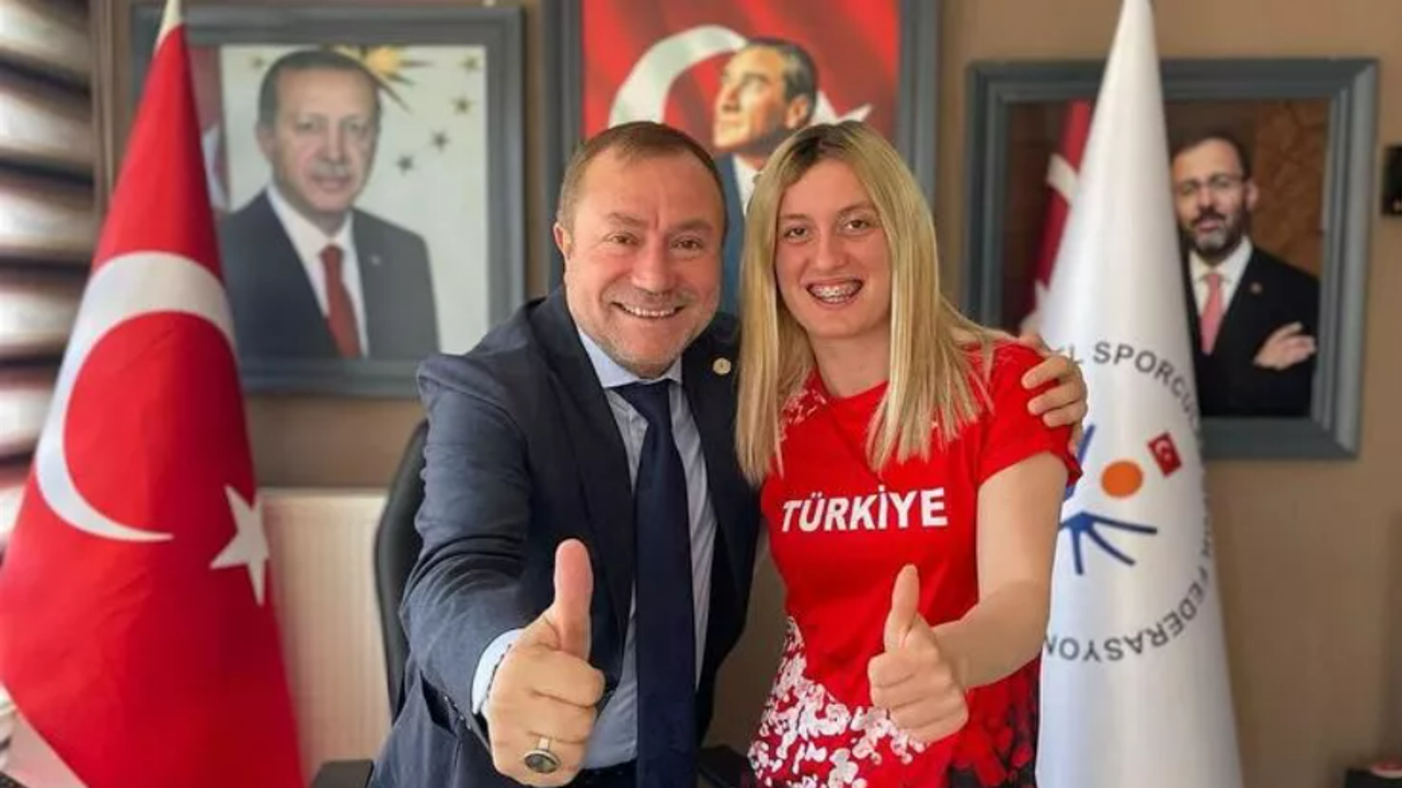 Fatma Damla Altın altın madalyanın sahibi oldu