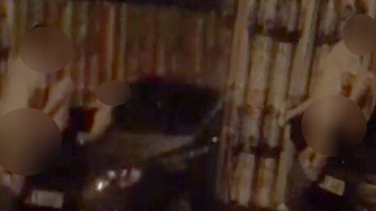 Skandal görüntüler bitmiyor. Beşiktaş'ta araç üzerinde ilişki rezaleti