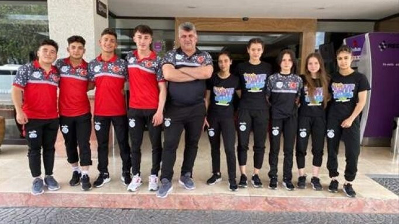 Yıldız Milli Güreş Takımı'ndan büyük başarı