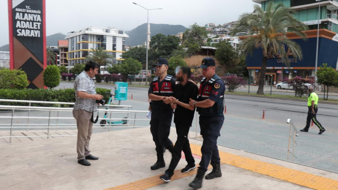 Cezayirli Filistinli'nin 50 bin Euro'sunu çaldı. Türk polisi yakaladı