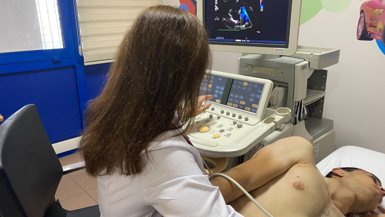 Çocuk kardiyoloji doktorundan yaz tatiline giren kalp hastası çocuklara tavsiyeler