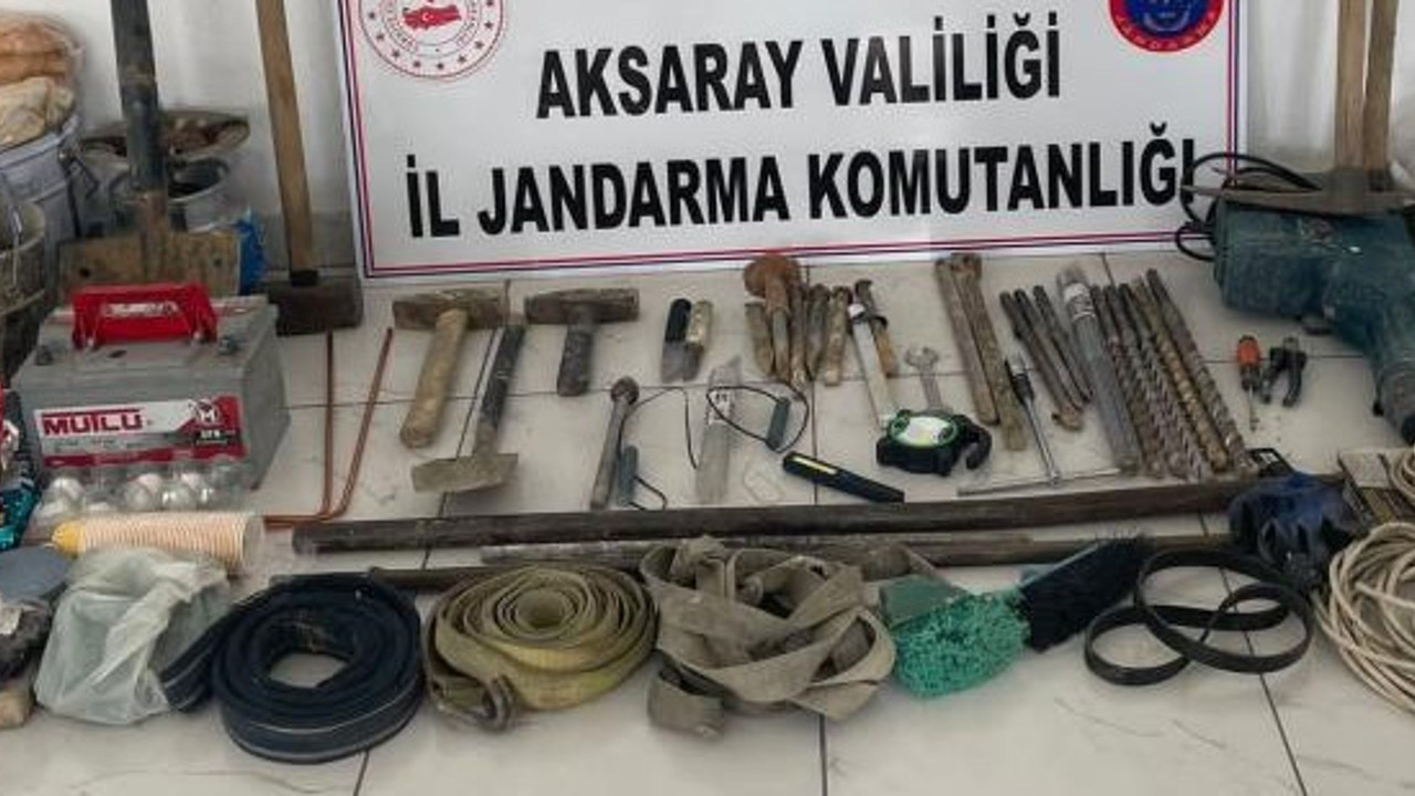 Dinamitli defineci yakalandı