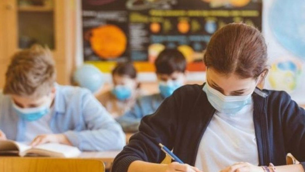 Milyonlarca öğrenciyi ilgilendiriyor. Milli Eğitim Bakanı Mahmut Özer açıkladı