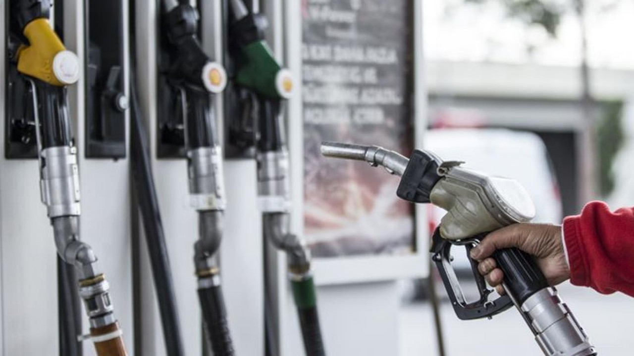 Benzinde mazotta asgari ücrette nasıl kandırıldığımızı ilkokul çocuğuna anlatır gibi anlattı. Almanya ile bir miyiz diyenlere de bir de Andorra örneği verdi