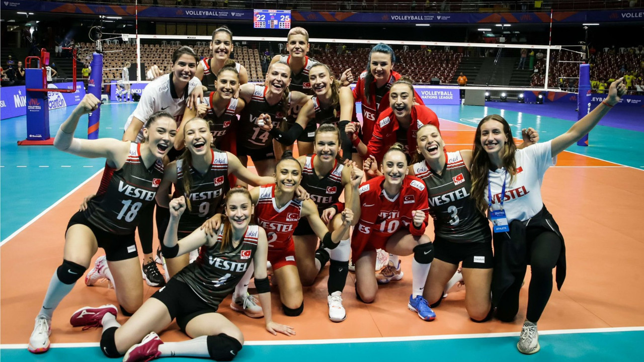 Filenin Sultanları Almanya'ya set vermeden kazandı