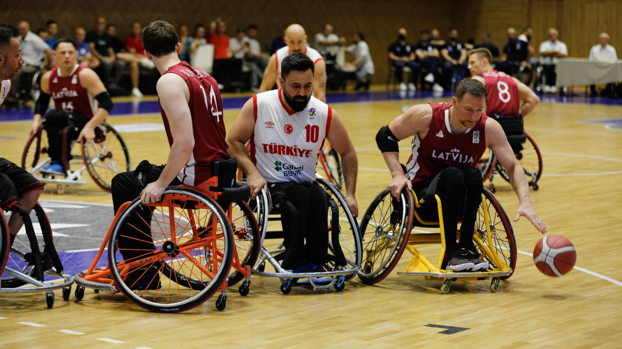 Bosna Hersek'te şampiyon Türkiye