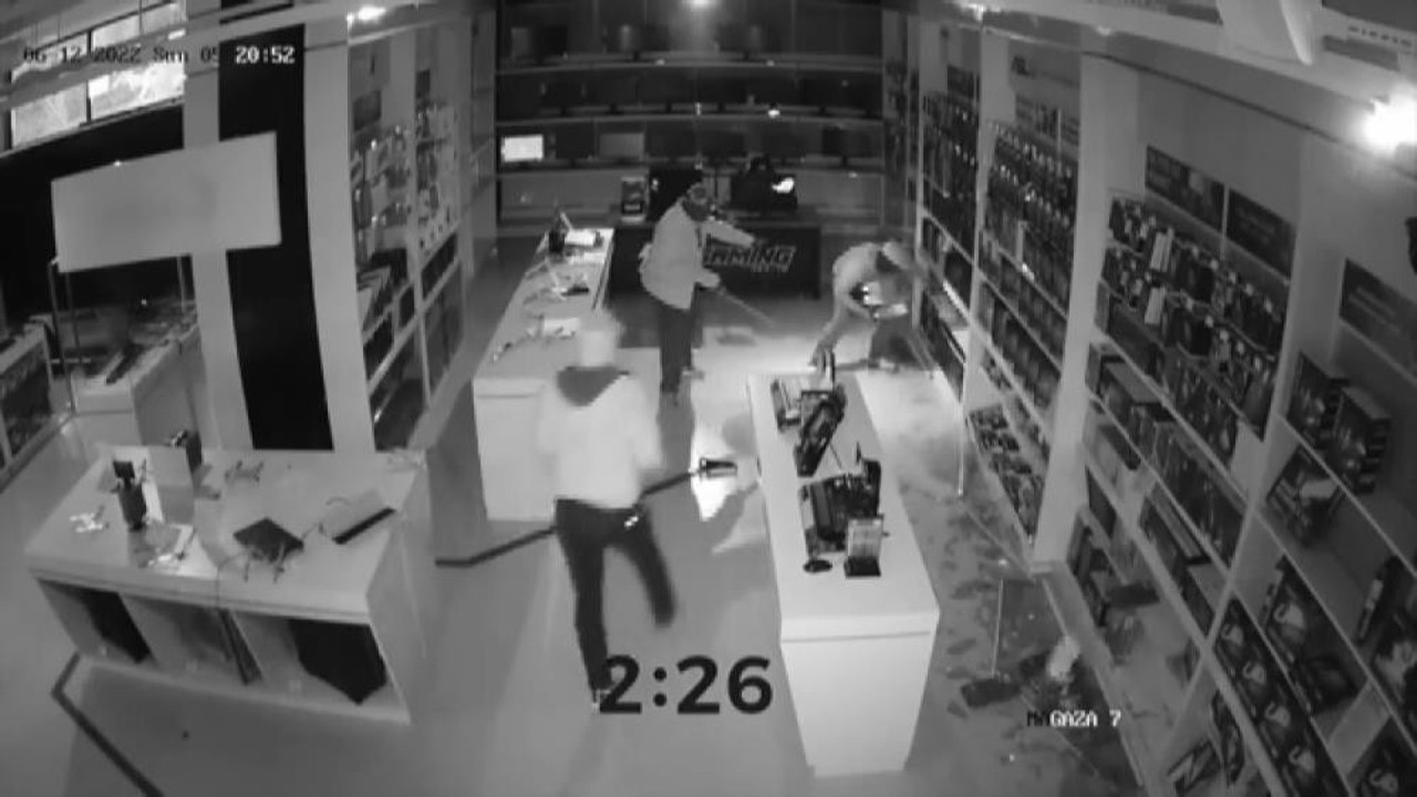 3 dakikada 3 milyonluk soygun