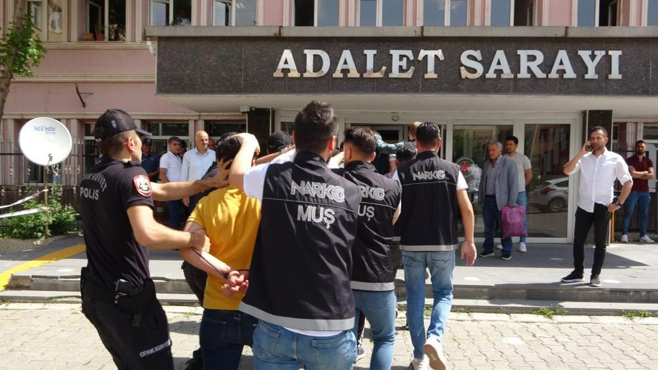 Şifreyi çözen polisten şafak baskını