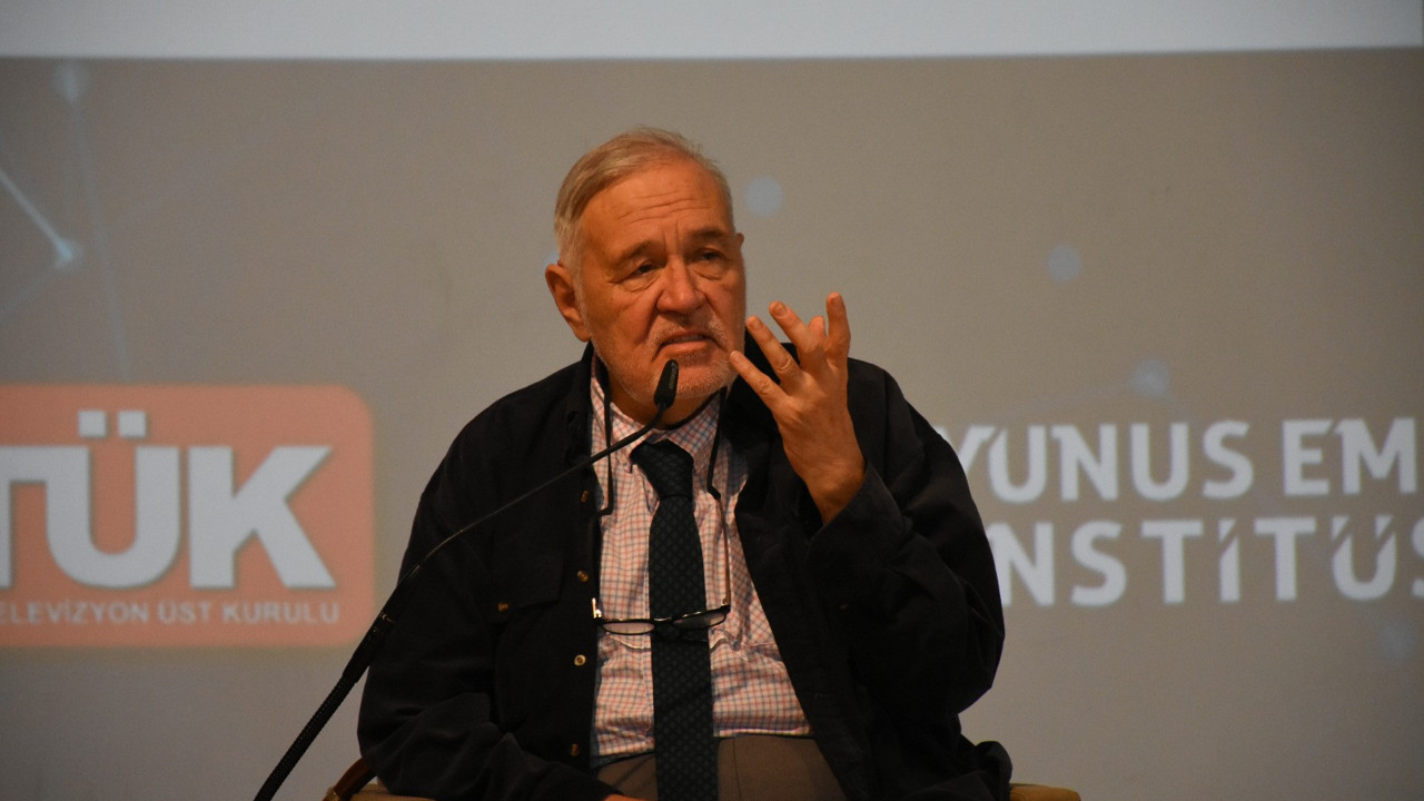 Prof. Dr. İlber Ortaylı Almanya'daki Türk gençlere seslendi: Döner kebap yemekle, bozayı özlemekle olmuyor