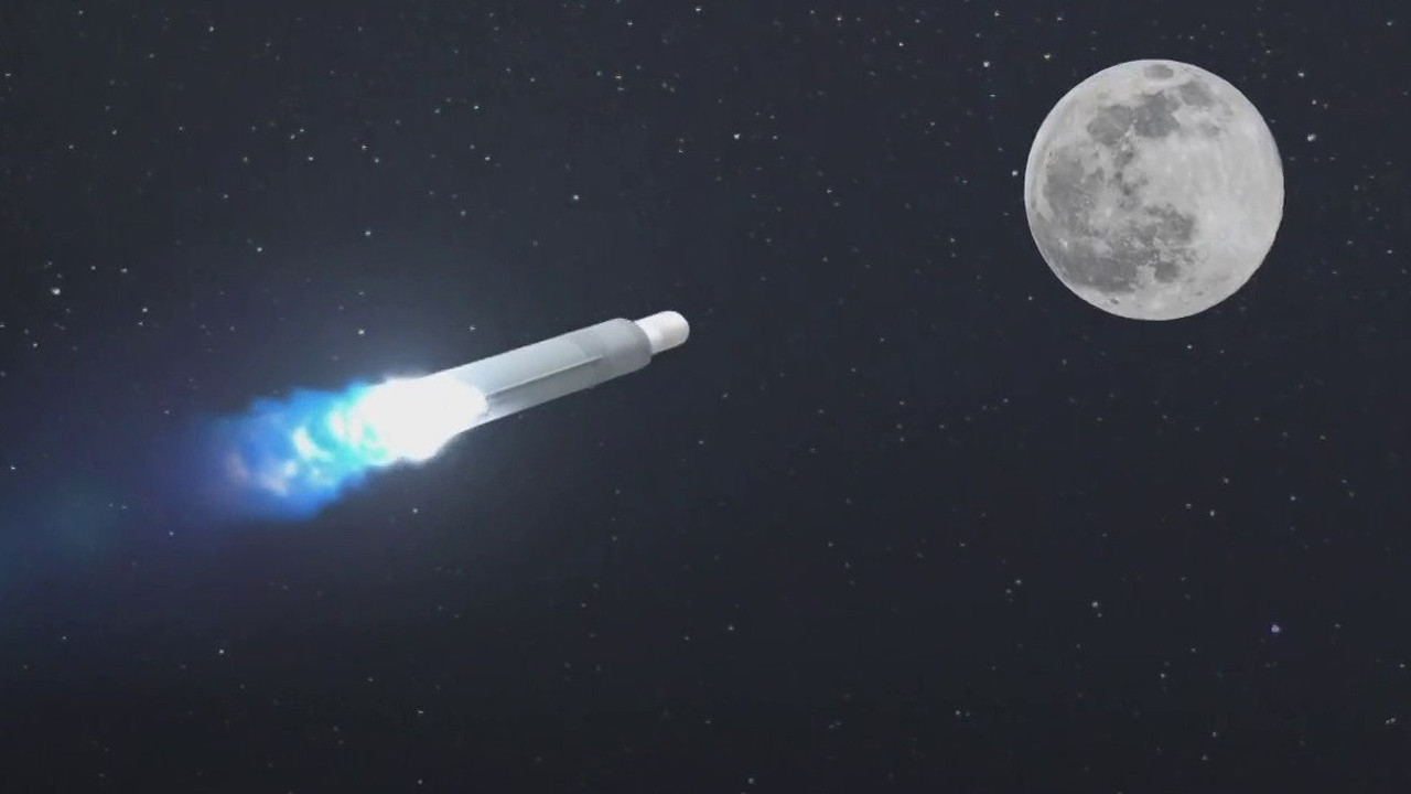 Ay'a roket çarpmıştı: NASA görüntüleri paylaştı