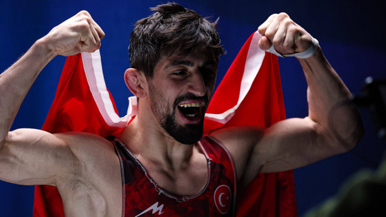 Kerem Kamal altın madalya kazandı