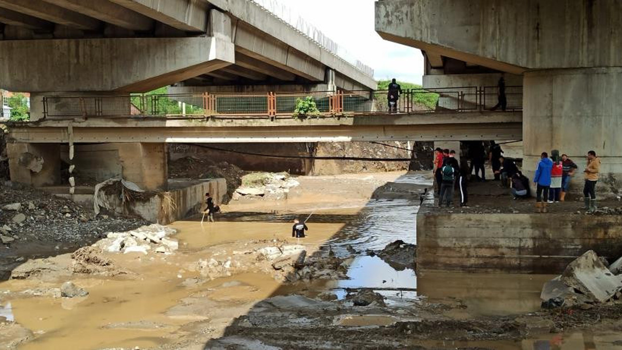 Selin yuttuğu kepçe operatörü sırra kadem bastı