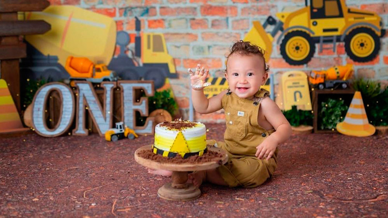 Havuza düşen minik Yiğit hayatını kaybetti