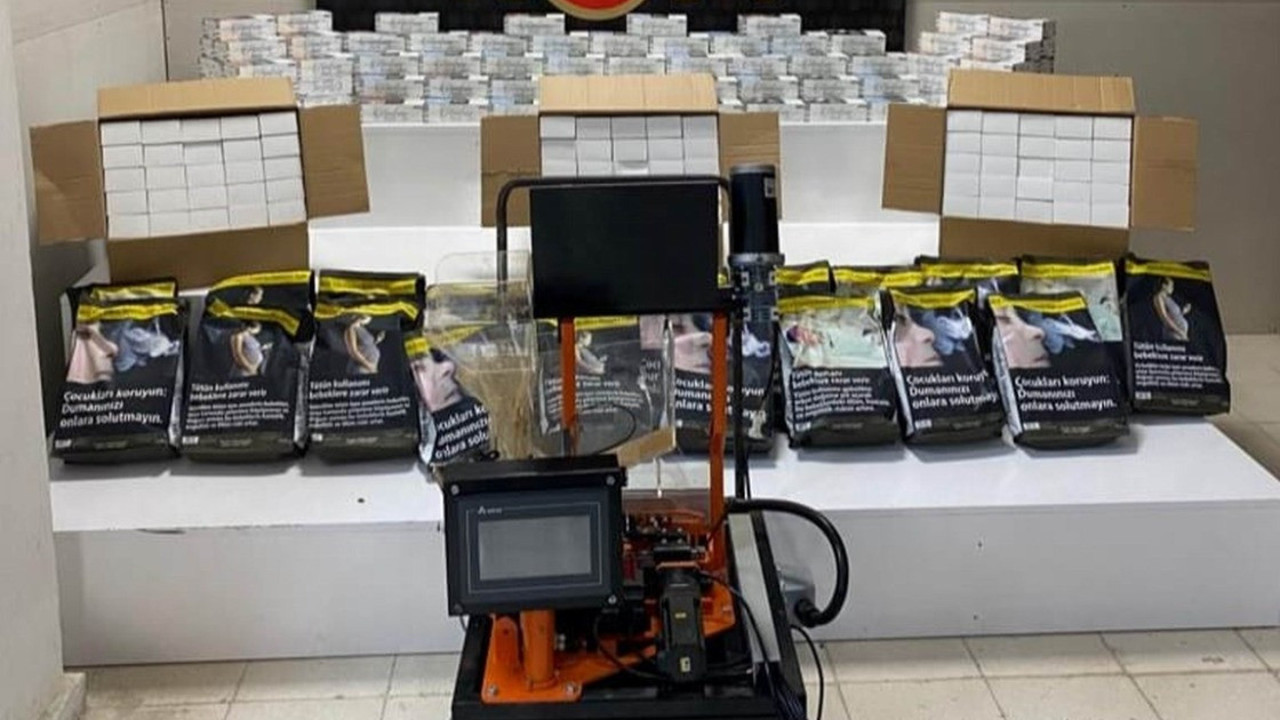 Samsun'da 64 bin 800 dal bandrolsüz makaron ele geçirildi