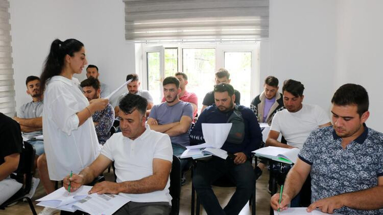 THK, 'balon pilotu' okulunu yeniden açtı