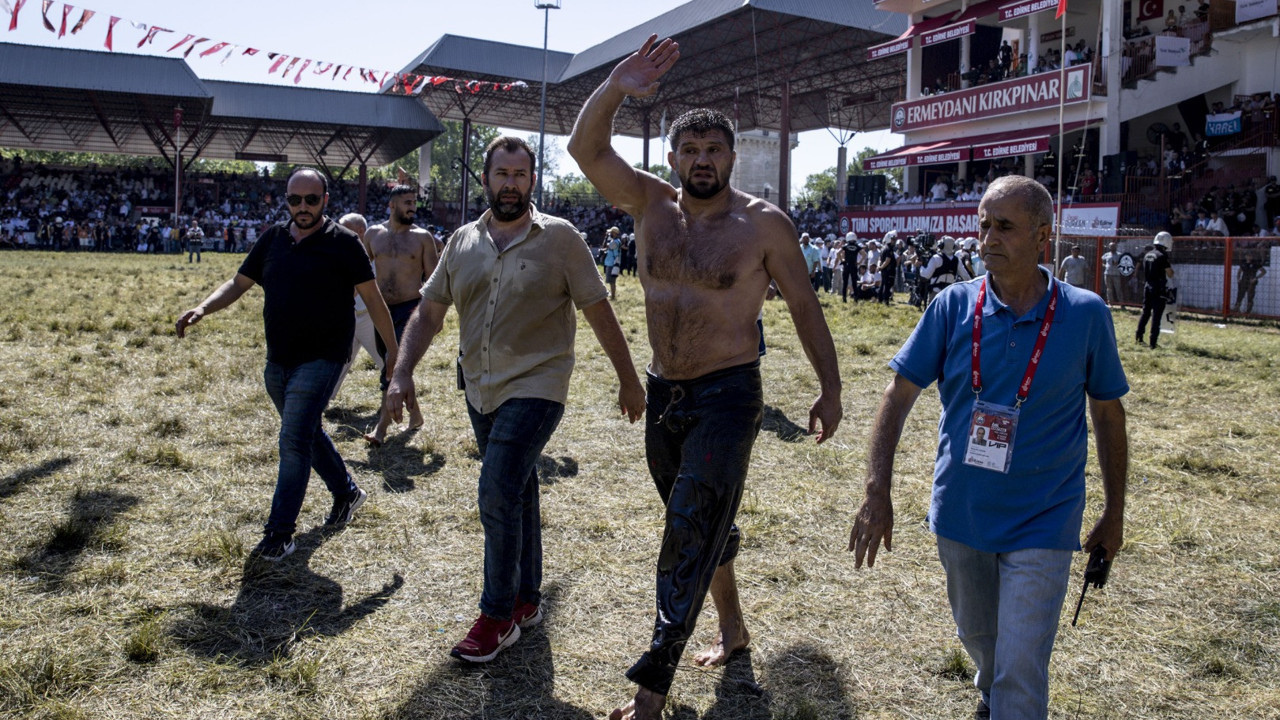 Başpehlivan Kırkpınar'a veda etti