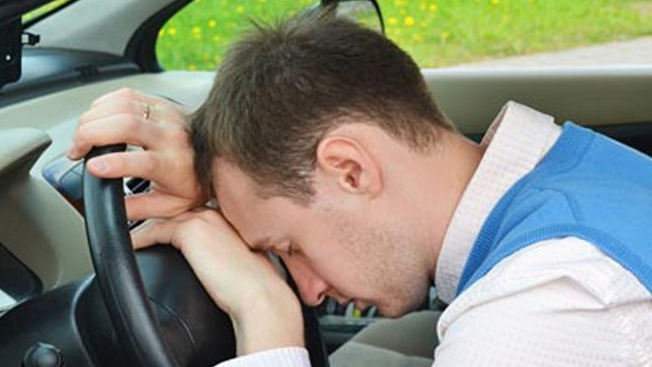 Trafik kazası riskini beş katına çıkaran hastalık: Uyku apnesi