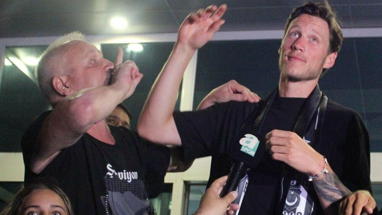 Beşiktaş'ın yeni golcüsü atmosferi görünce çok şaşırdı. Taraftara üçlü çektirdi