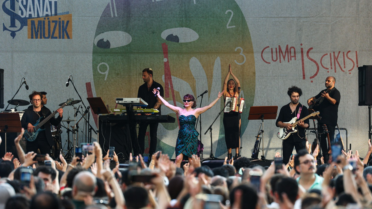 İş Çıkışı'nın son solisti Göksel oldu