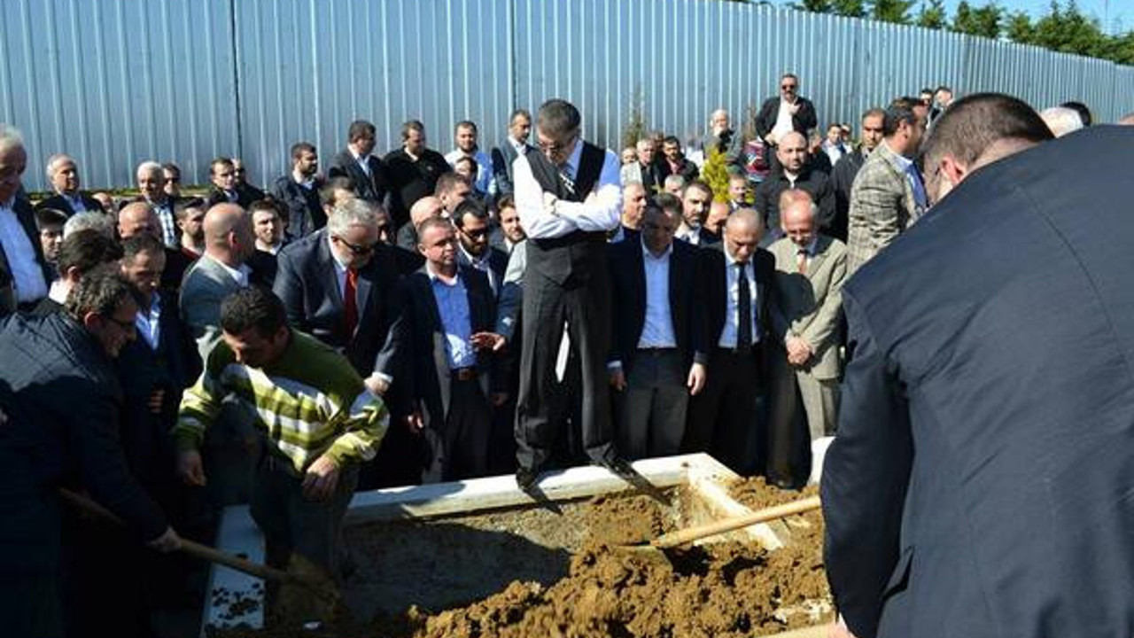 Sedat Peker söylediklerinin fotoğrafını yayınladı. Mehmet Cengiz’in babasının cenazesi