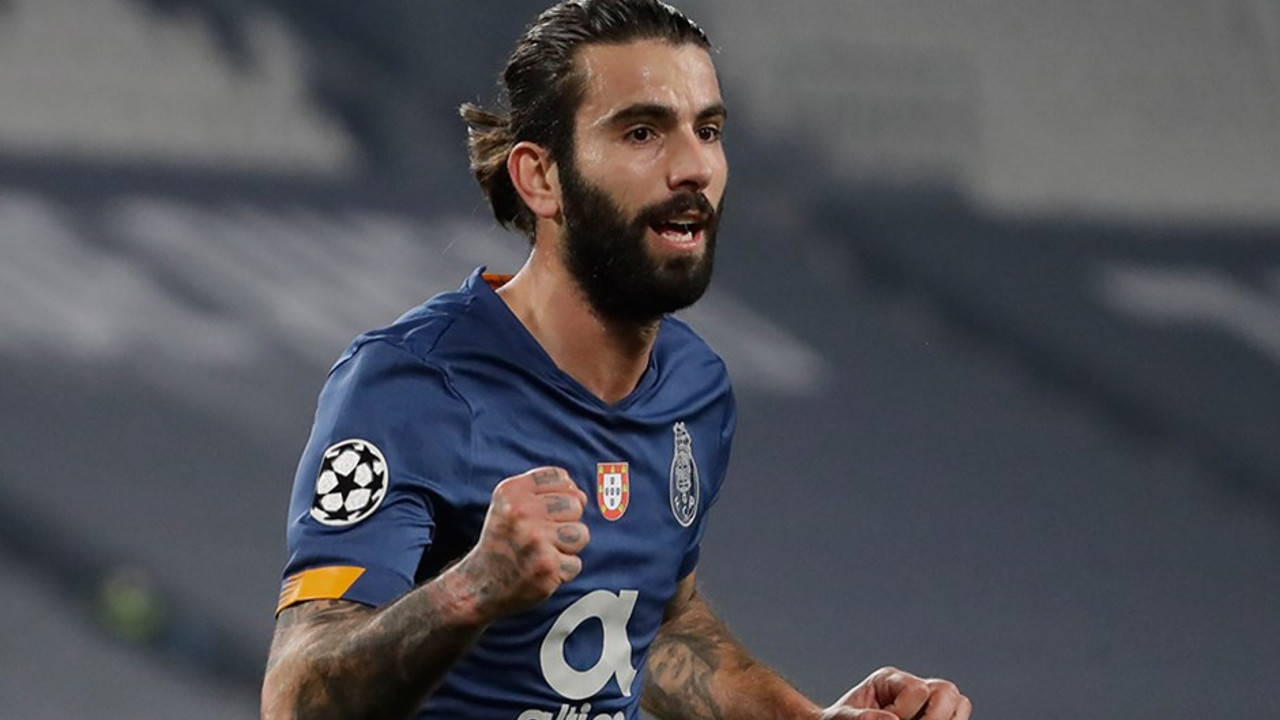 Galatasaray orta saha transferini bitirdi