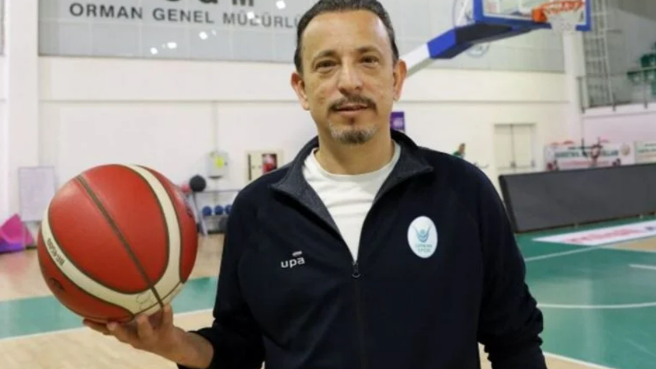 Galatasaray'dan flaş başantrenör kararı: Resmen açıklandı