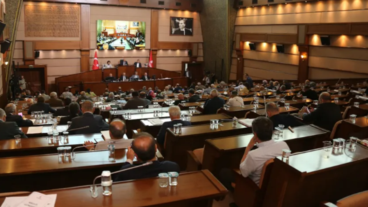İBB, İETT ve 13 ilçenin ek bütçe talepleri kabul edildi