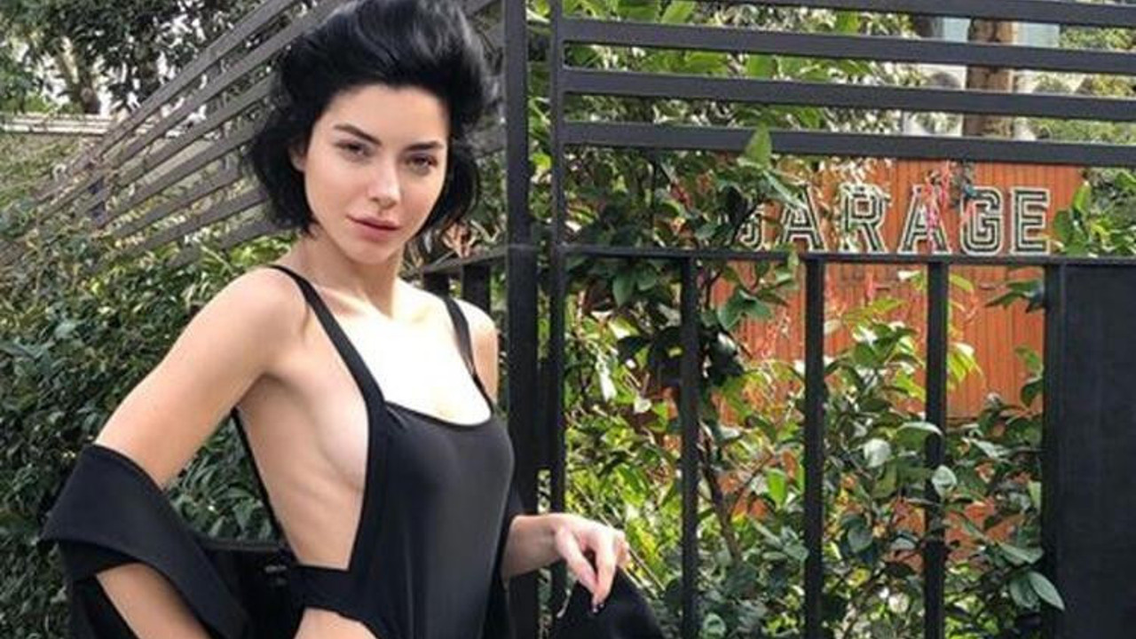 Sahneye çıktığına pişman oldu. Merve Boluğur "şşşşttt" şarkısını okudu, dinleyicilerden çıt çıkmadı