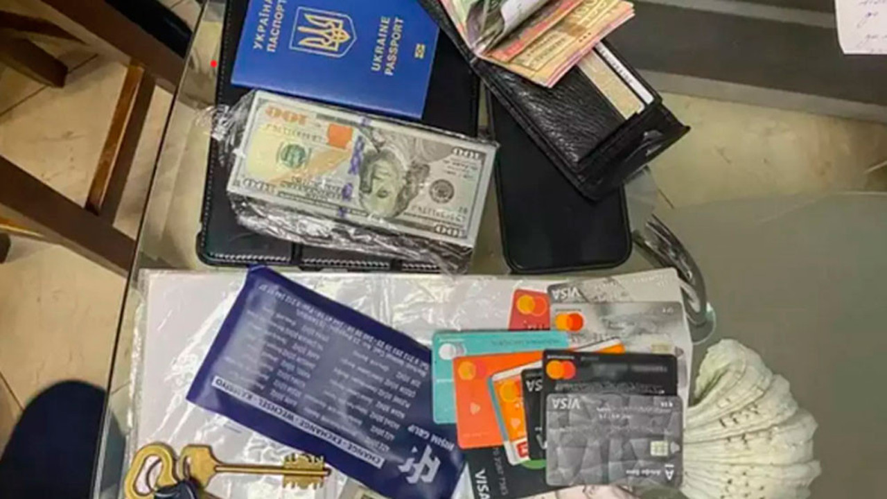 Ukraynalı kadınları fuhuşa zorlayan çete çökertildi