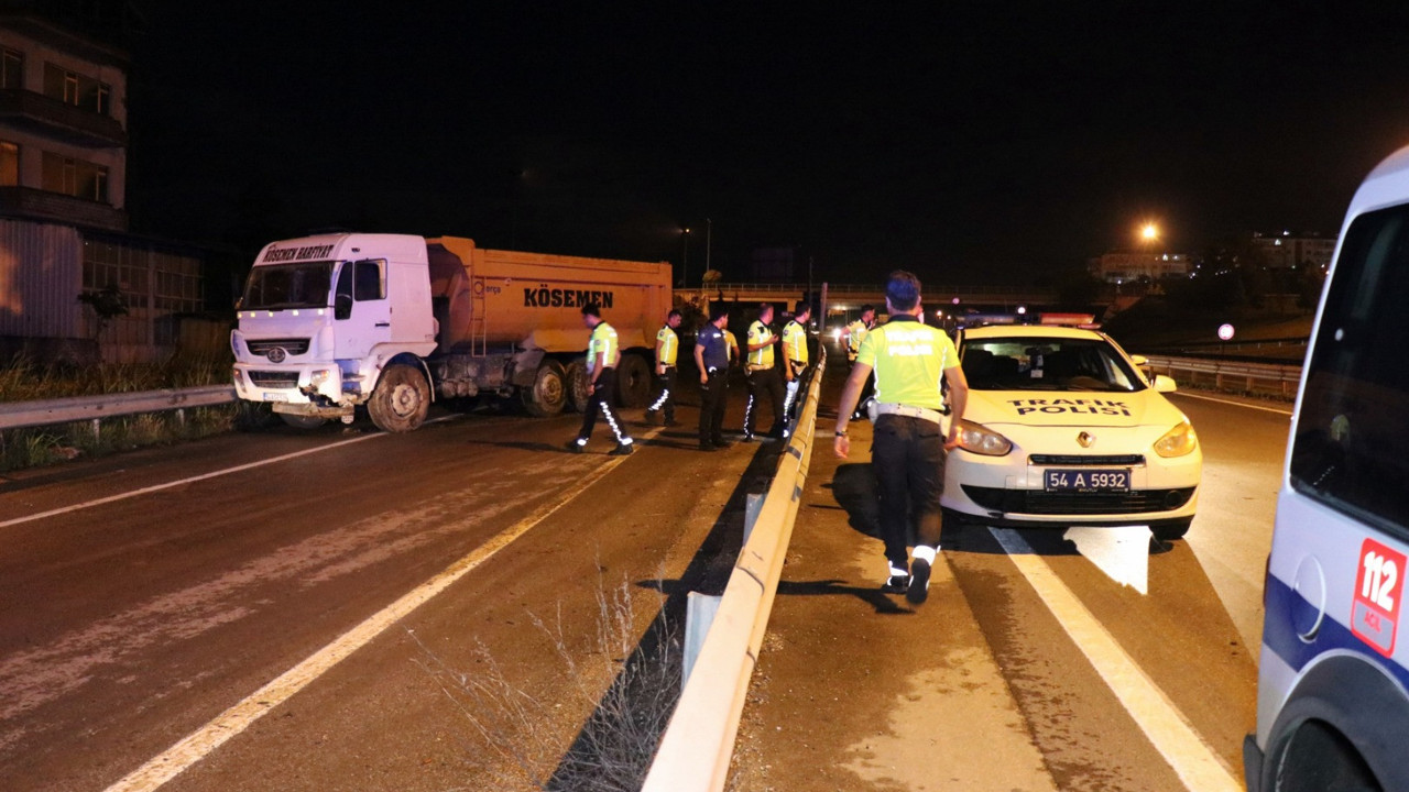 D-100 Karayolu'nda gizemli kamyon kazası. Ortalığı karıştıran silah iddiası