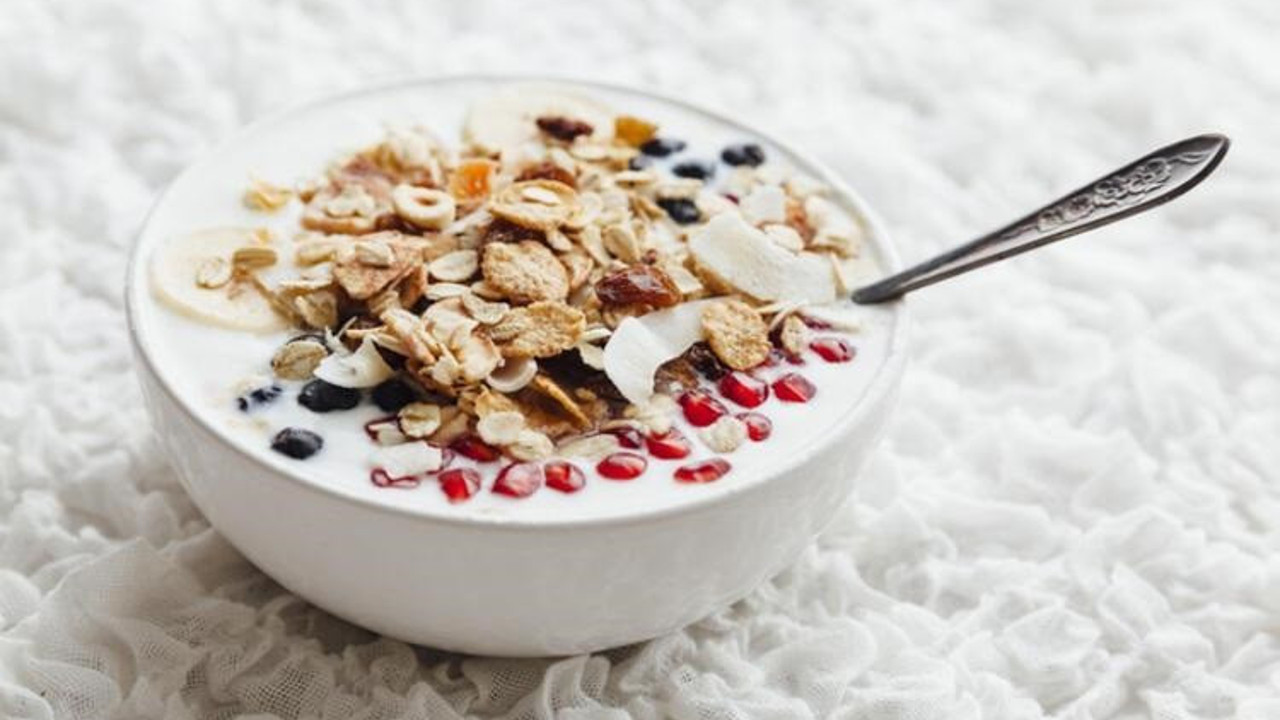 5 günde 4 kilo verdiren yoğurt diyeti