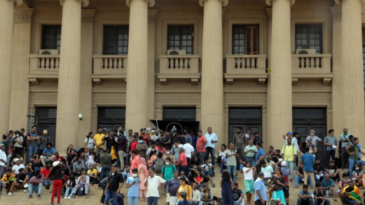 Sri Lanka'da gösteriler devam ediyor