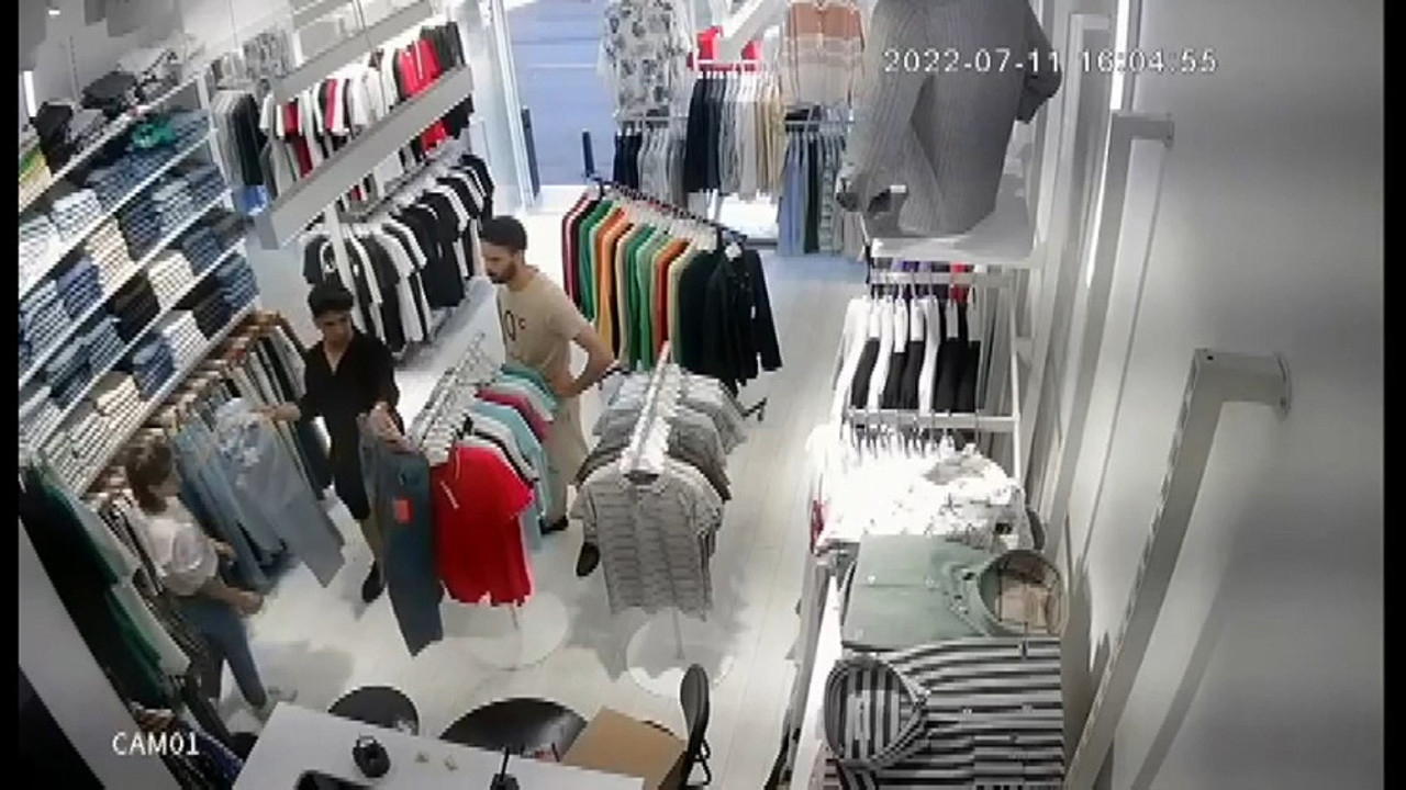 Buldukları kredi kartıyla 5 bin liralık alışveriş yaptılar