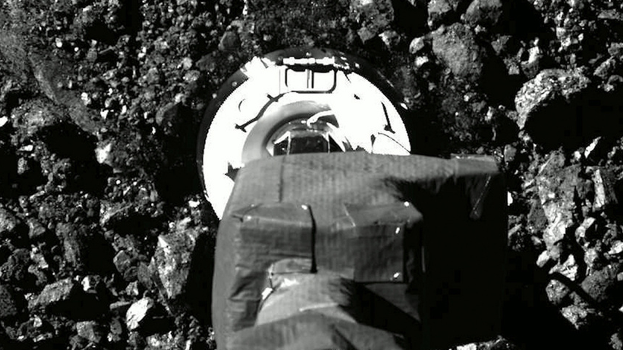 Asteroide dokunan uzay aracı düşebilir