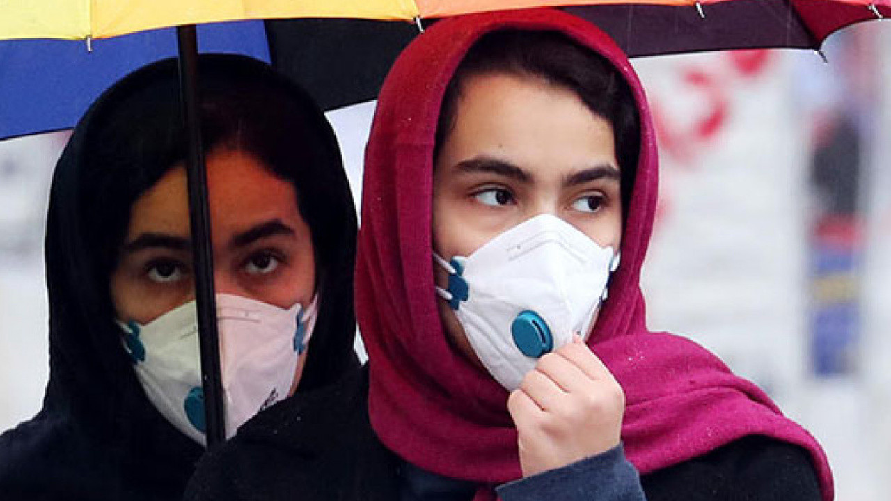 İran'da koronada 7'nci dalga yaşanıyor