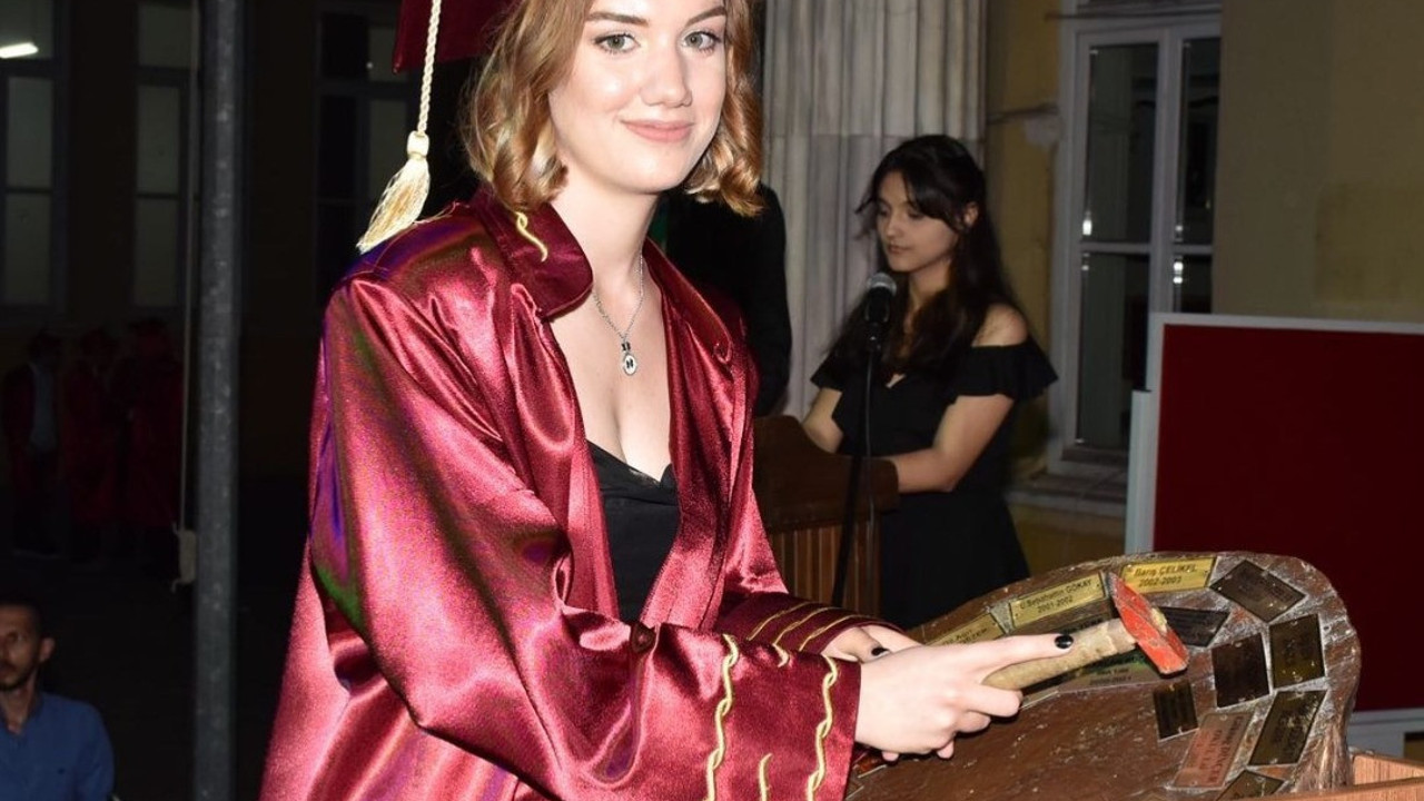 Yılmaz Özdil'in gurur günü. Sosyal medyadan kendi açıkladı