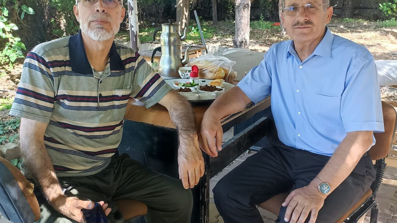 Doktorları hedef gösteren imama AKP’ye yakın sendika başkanından destek ziyareti