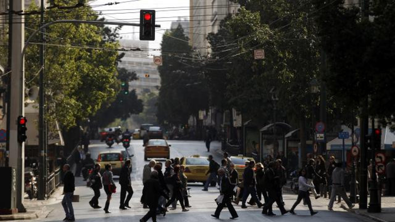 Yunanistan'ın nüfusu yüzde 3,5 azaldı