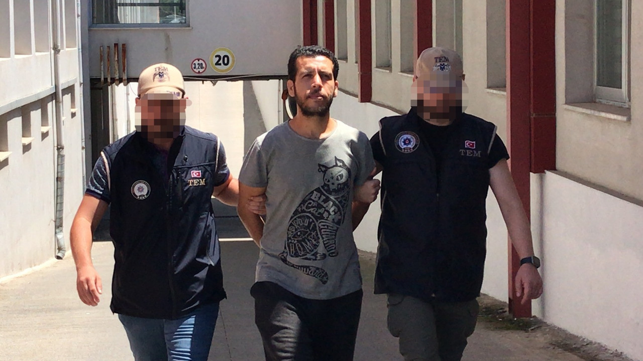 Adana'da FETÖ'nün hücre evine yönelik operasyon (20 Temmuz 2022)