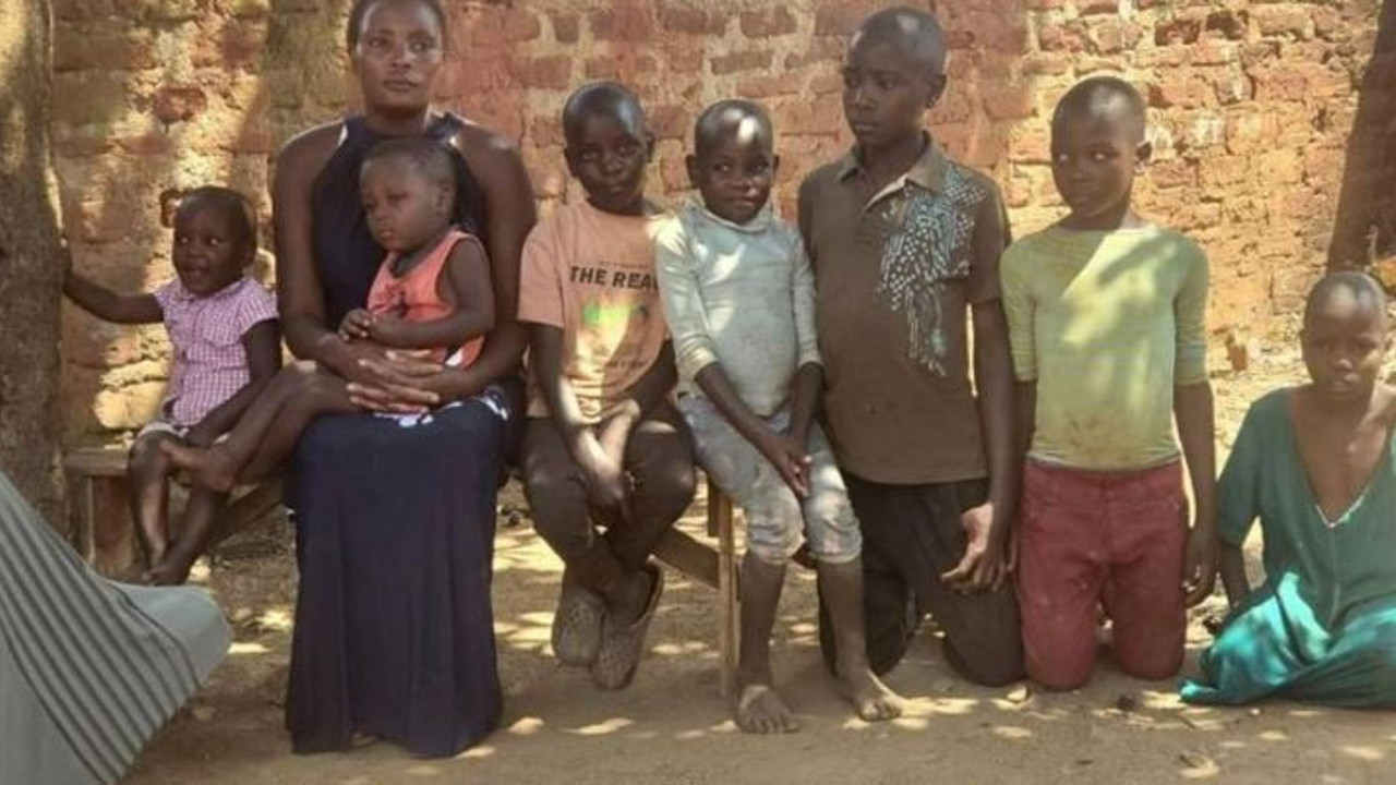 Beşinci ikizleri dünyaya gelen adam evi terk etti. Anne, zorluklara rağmen çocuklarımı terk etmeyeceğim dedi