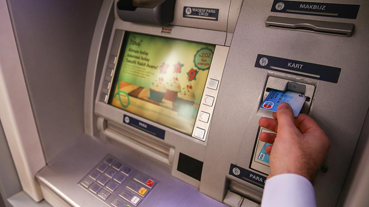 ATM'den para çekenler dikkat: Sizin de başınıza gelebilir!