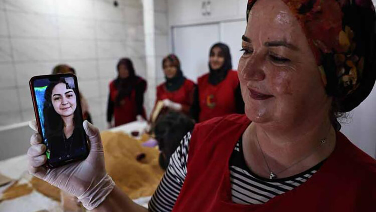 Tarhana bursu! Her ay MIT’de doktora yapan kızına gönderiyor…