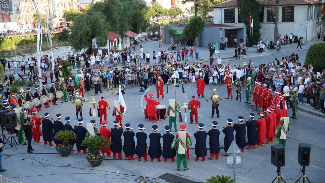 Hatay’ın anavatana katılışının 83’üncü yıl dönümü kutlandı. Hatay demek Atatürk demek, gurur demek
