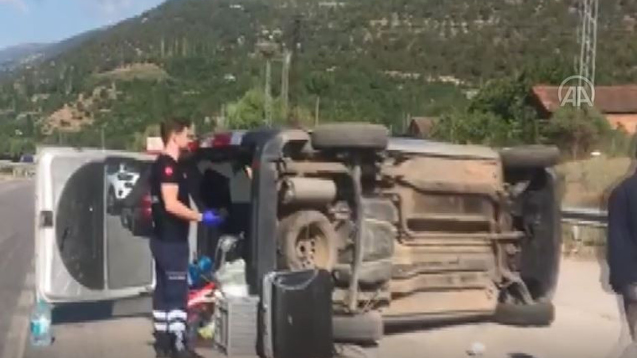 Amasya'da feci kaza: 1 çocuk öldü, 4 kişi yaralandı