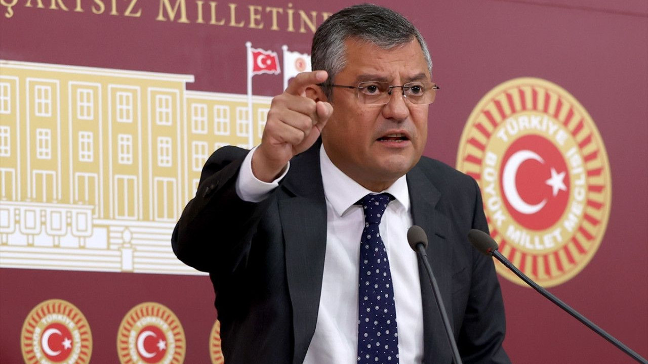 CHP'li Özel, Erdoğan'ın 'terör örgütü' sözlerine sert tepki gösterdi
