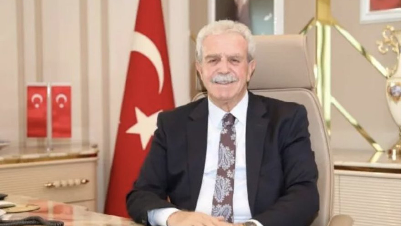 AKP'li Artuklu Belediye Başkanı Abdülkadir Tutaşı istifa etti