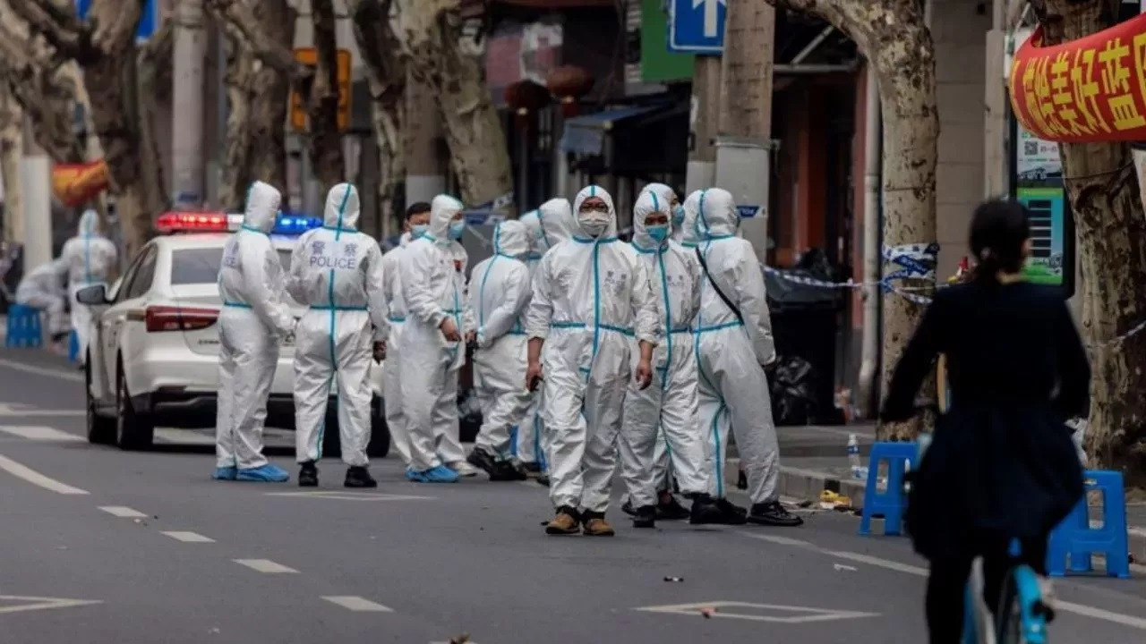 Wuhan karantinaya alındı. Korona başladığı yere geri döndü