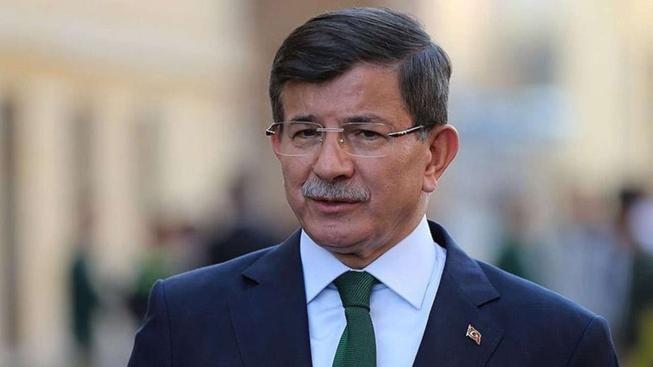 Erdoğan 'o makama layık için gelmedi' dedi. Ahmet Davutoğlu Cumhurbaşkanı Erdoğan’nın eski konuşmalarını ortaya çıkardı