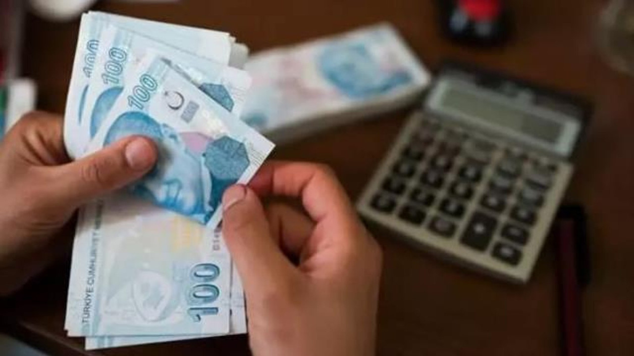 Barış Yarkadaş yılbaşında yapılacak ‘asgari ücret’ zammını açıkladı: Seçim de geldiği için...